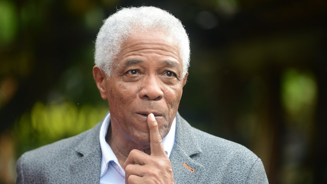 Deportes: Conferencia y entrevista con Francisco Maturana en Candelaria. foto José L Guzmán. El País