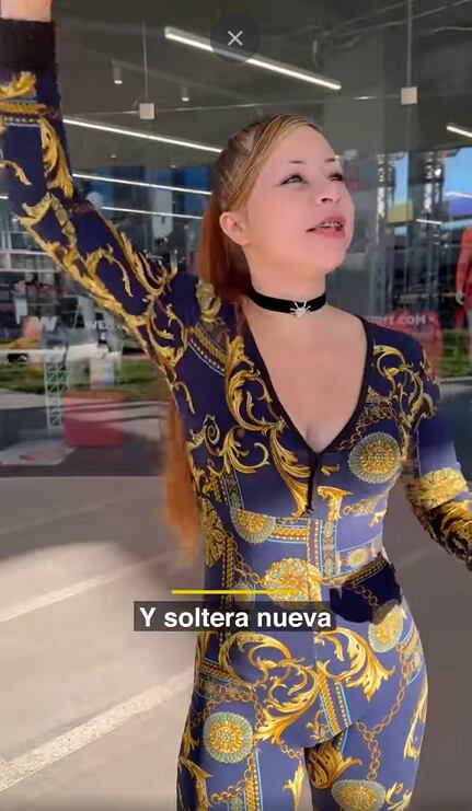 Ahora la mujer tiene dos mil pesos mexicanos y una nueva oportunidad en el amor. Foto: Facebook Lupita Anaya.