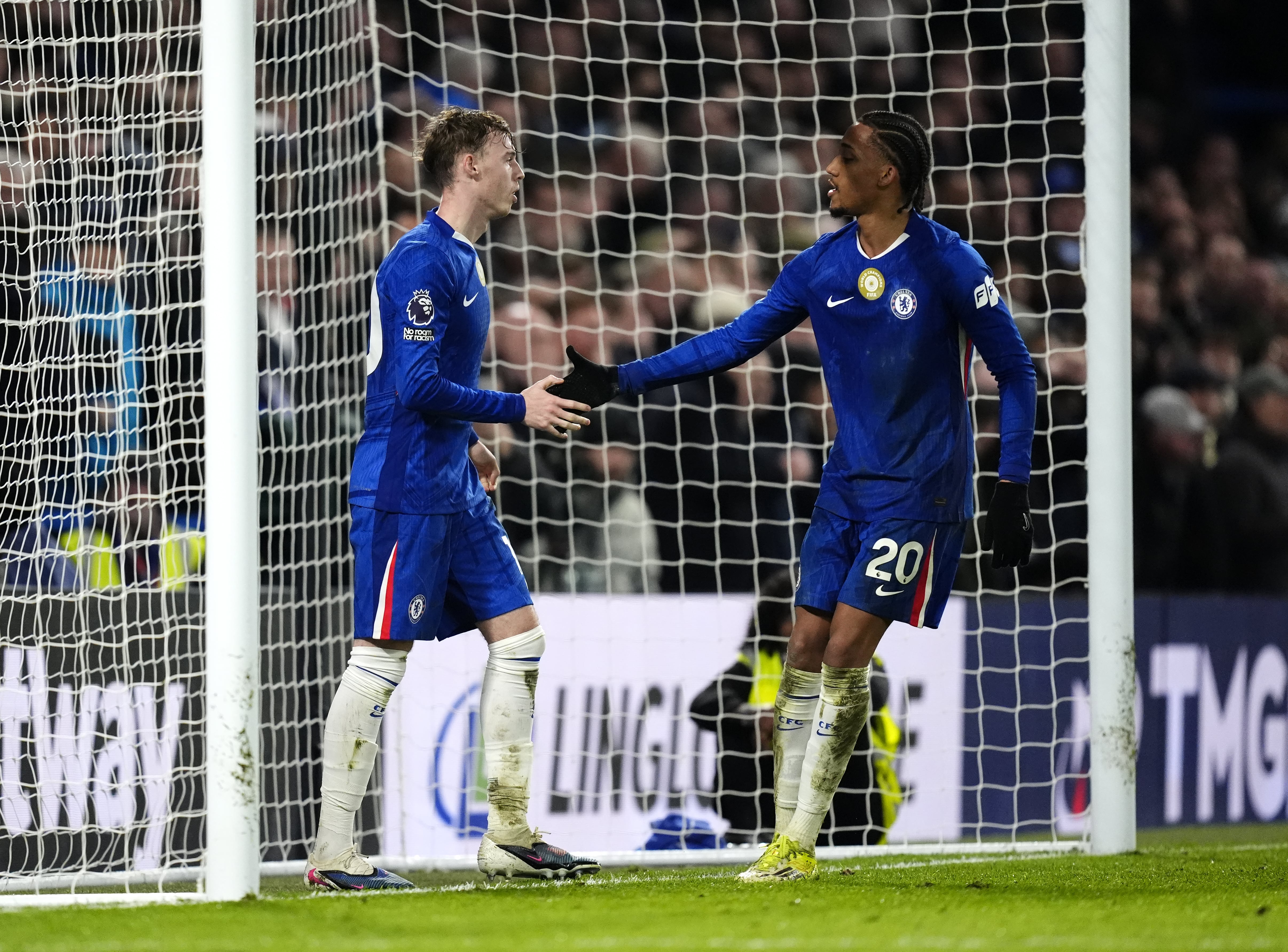 Cole Palmer y Joao Pedro.