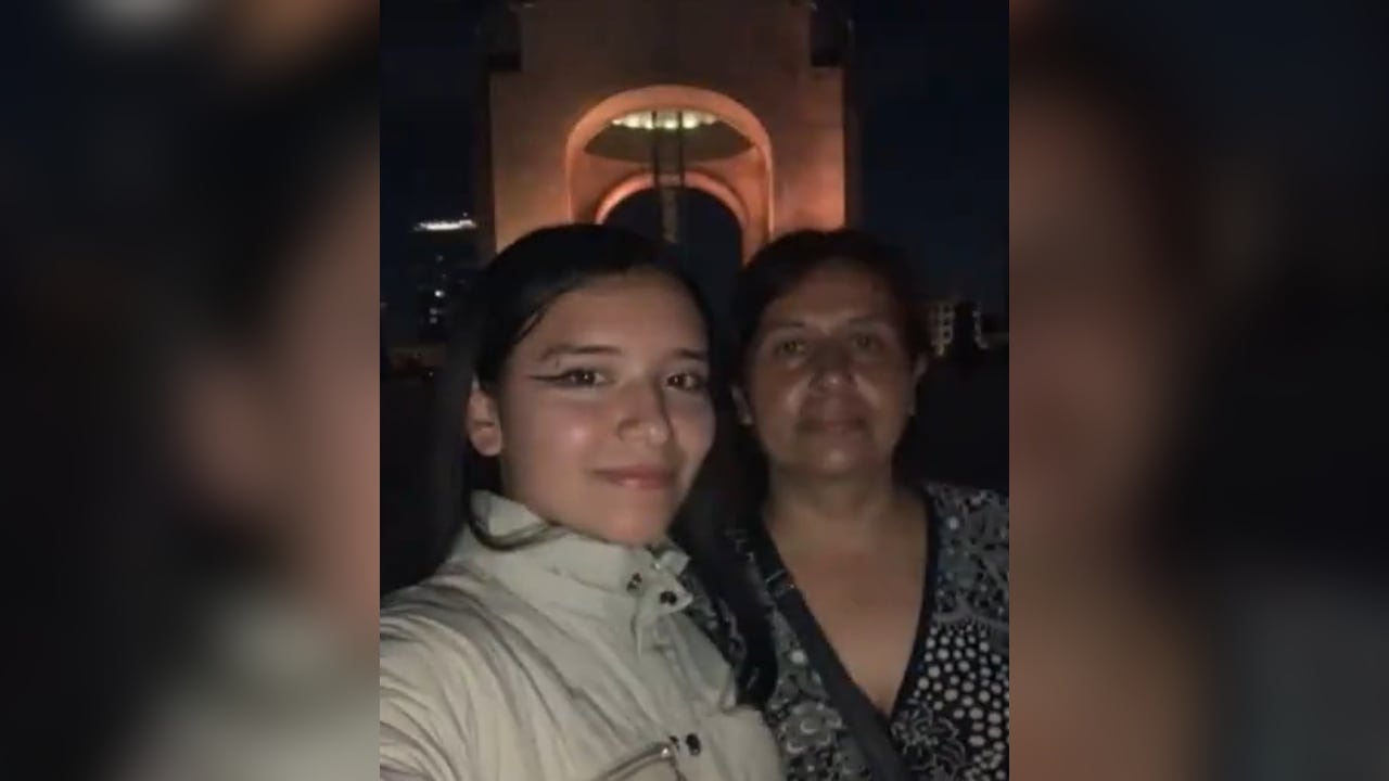 La familia de las dos mujeres están desesperada por saber de su paradero.