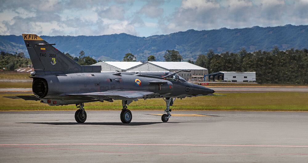 A comprar aviones  de  combate_1