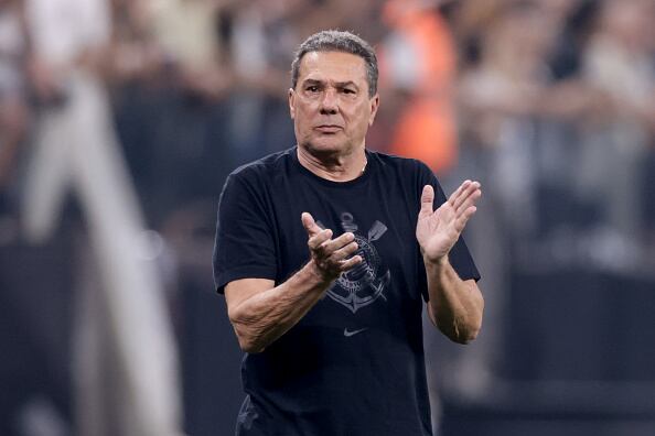 Vanderlei Luxemburgo, extécnico de Corinthians
