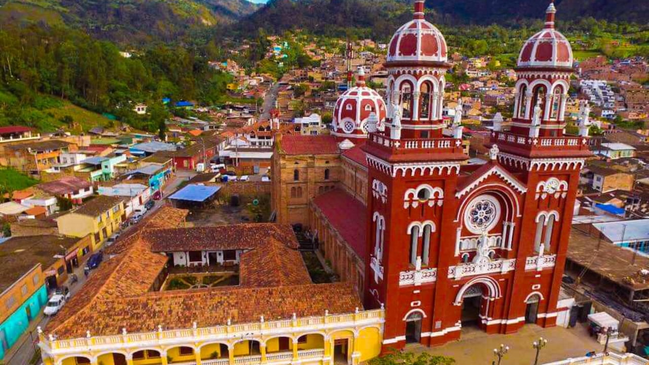 Cáqueza, Cundinamarca se prepara para la caminata más grande del país en honor a la Virgen del Carmen