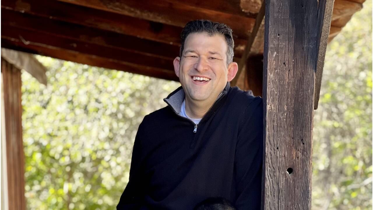 El hombre se dirigía a la casa con sus hijos en el momento del siniestro.