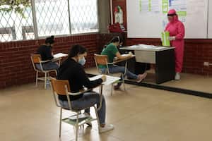 Cerca de 89 mil alumnos estaban citados para presentar la prueba saber 11 y validación de bachillerato académico presencialmente.