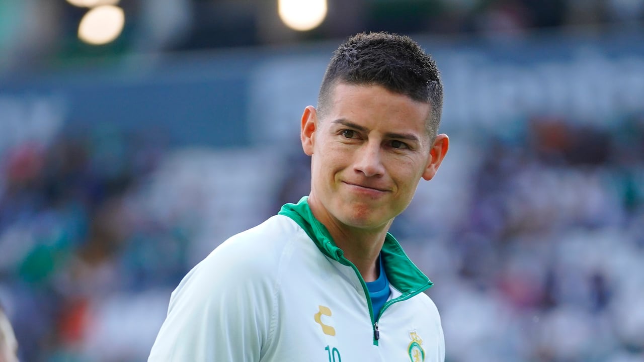 LEON, MEXICO - MARCH 30: James Rodriguez of Leon looks on before the 13th round match between Leon and Pumas UNAM as part of the Torneo Clausura 2025 Liga MX at Leon Stadium on March 30, 2025 in Leon, Mexico. (Photo by Luis Cano/Jam Media/Getty Images)