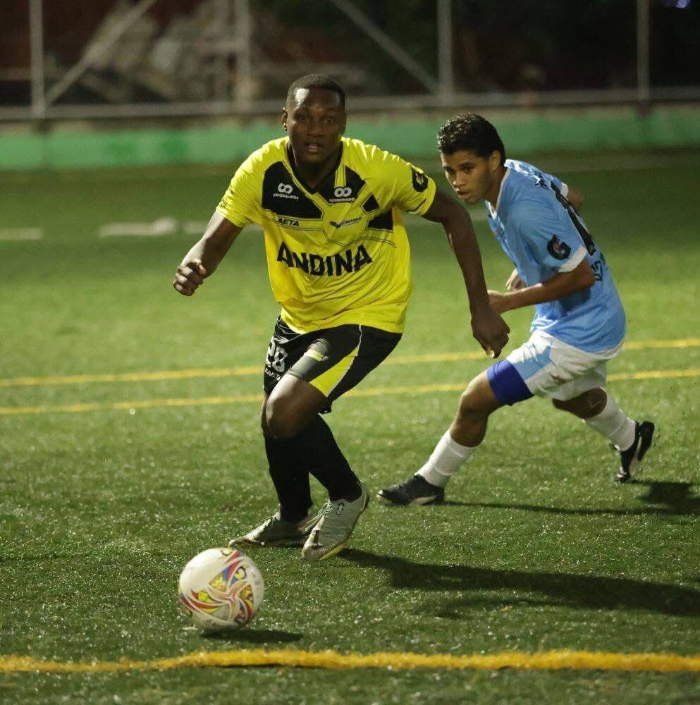 Fabio Andrés Palacios Romaña, futbolista aficionado muerto en Brasil.