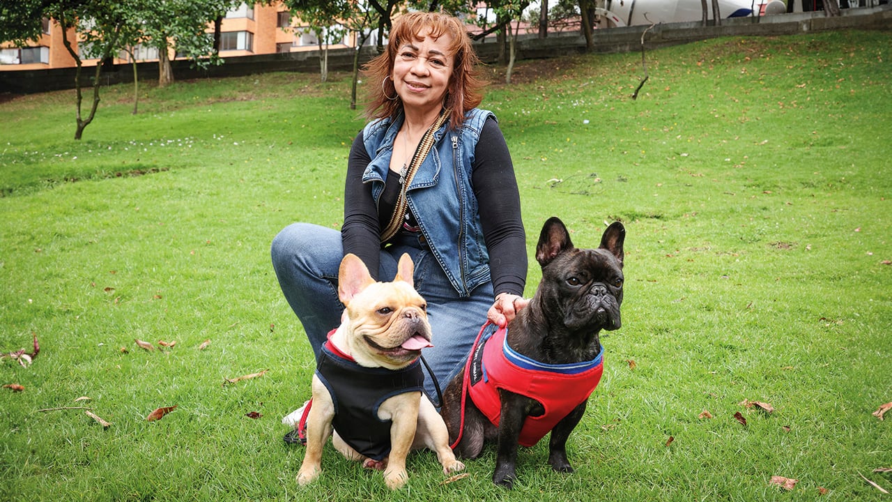 Margeny Padilla es de Ciénaga de Oro, pero llegó a Bogotá hace 24 años a trabajar con Germán Vargas Lleras. Hoy cuida a Toño y a Henry. 