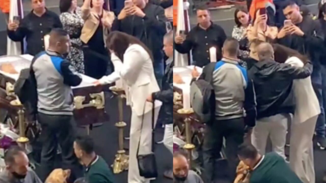 Arelys Henao junto al féretro de Darío Gómez