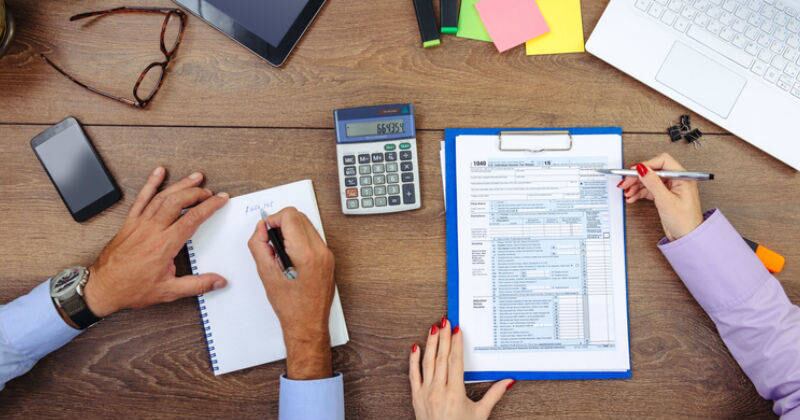 Impuestos, Contabilidad, Declaración de Renta (Getty)