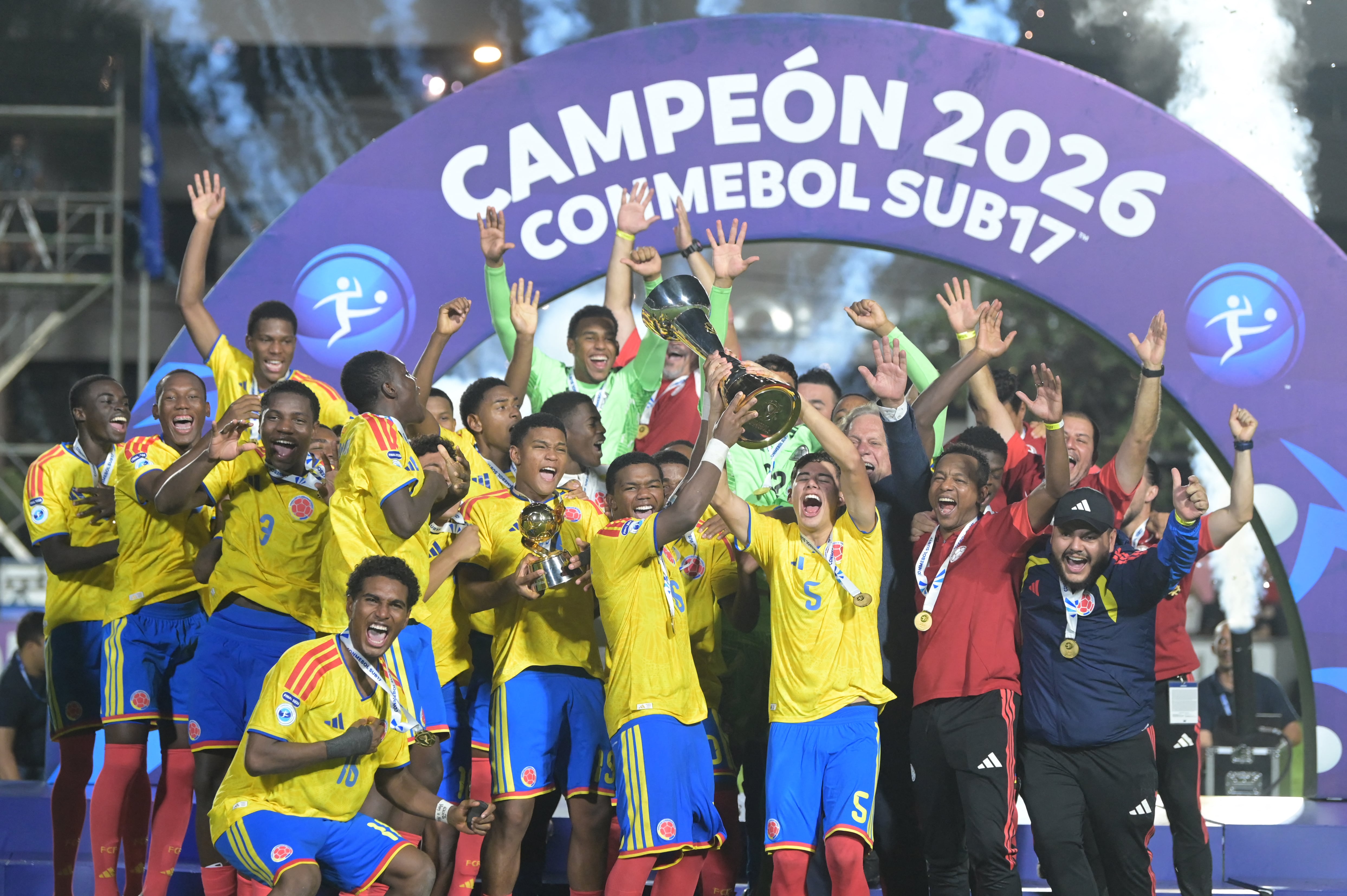 Selección Colombia Sub-17 que salió campeona del Sudamericano de la categoría en 2026.