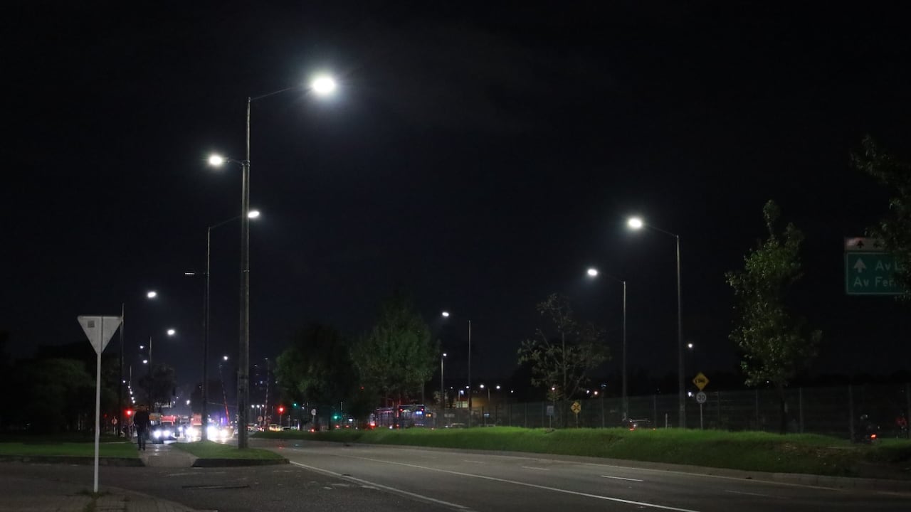 En Bogotá se cobrará un nuevo impuesto al alumbrado público.