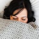 Una hora extra de sueño puede tener un impacto positivo importante en la salud. (Getty Images)