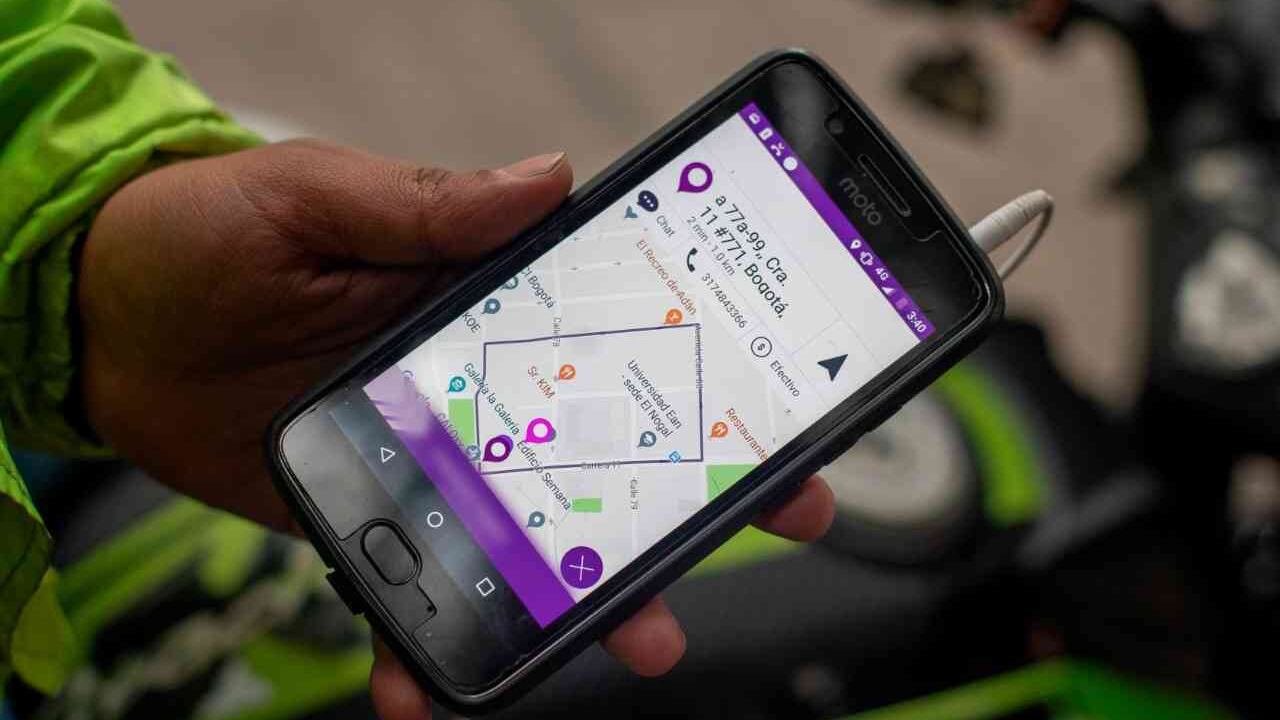 Lyft anunció que recortará el 13 % de su nómina, lo que afectaría a algunos empleados de la compañía.
