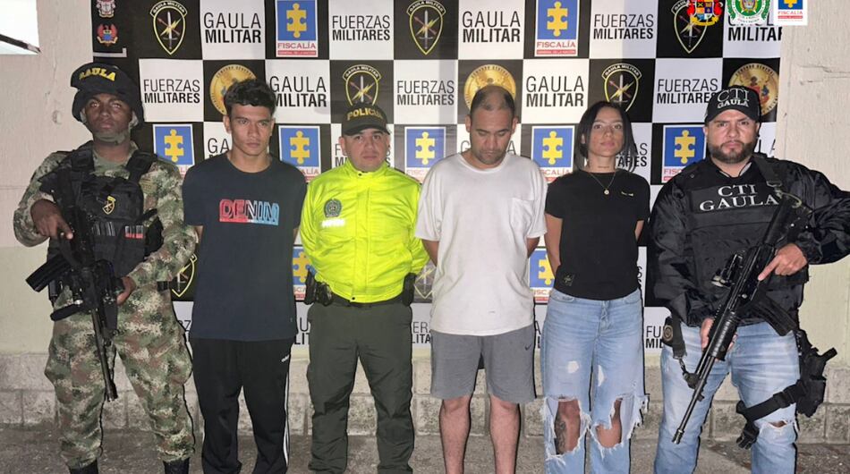 Capturados por el crimen de ciudadano extranjero.