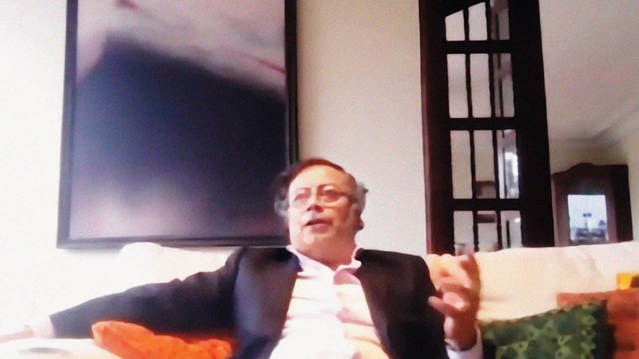 Gustavo Petro participó en algunas de las reuniones.