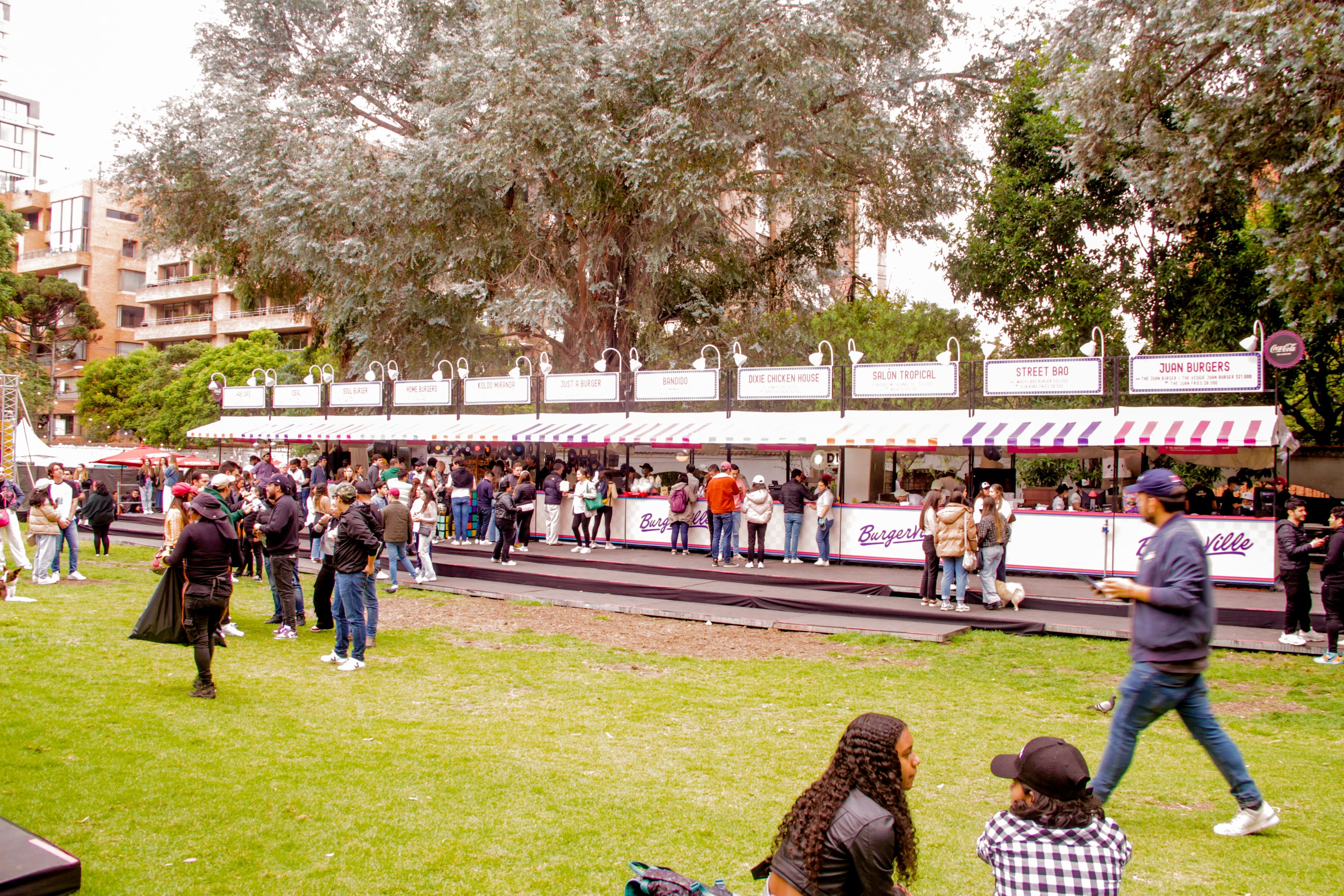 En esta edición del Burgervill, se esperó un crecimiento por encima del 15 %, espera recibir a 30.000 visitantes y vender más de 120.000 hamburguesas.