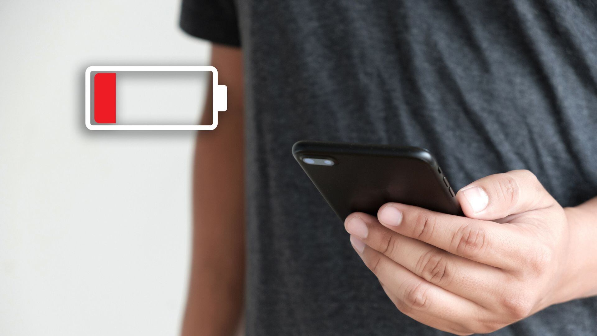 La batería del celular se puede desgastar con el paso del tiempo.