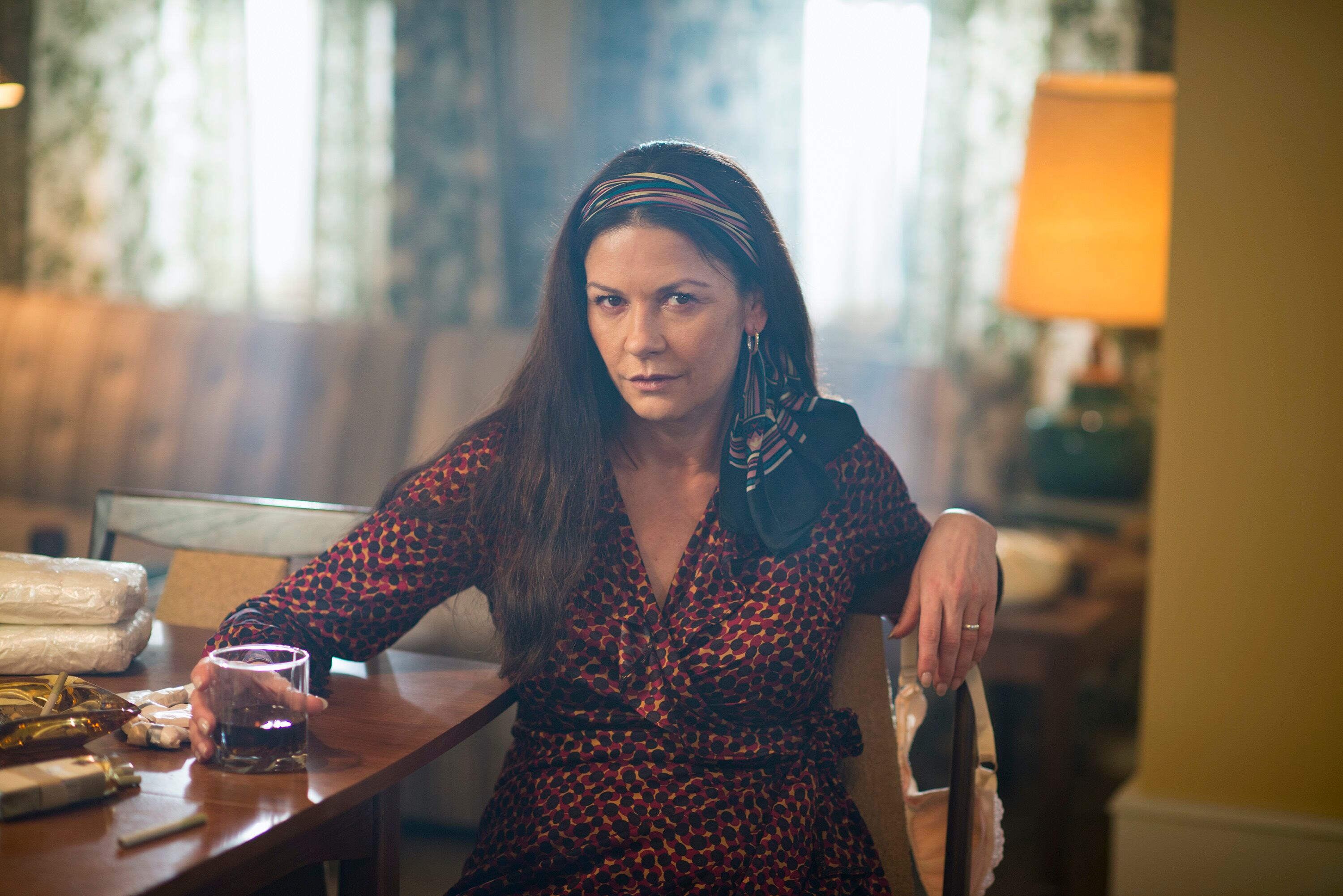 Catherine Zeta Jones en el papel de Griselda.