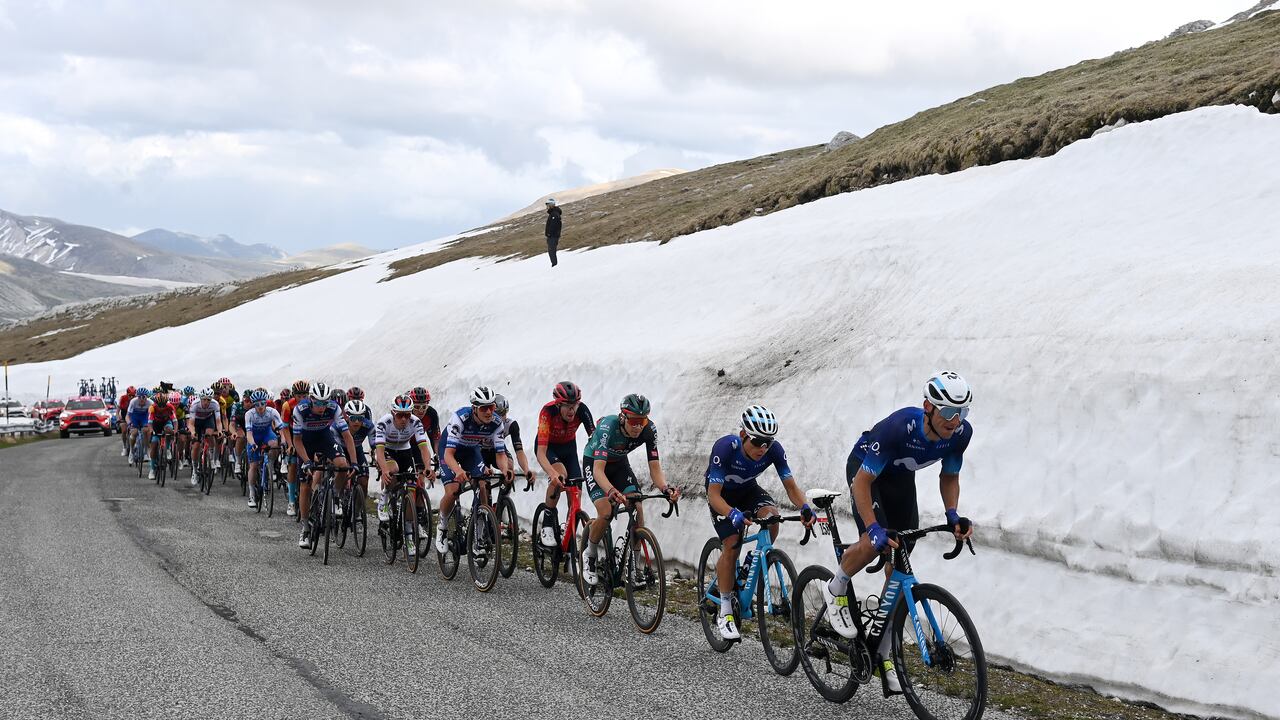GRAN SASSO D'ITALIA - CAMPO IMPERATORE, ITALY - MAY 12: (L-R) Einer Augusto Rubio of Colombia and Carlos Verona of Spain and Movistar Team lead the peloton climbing to the Campo Imperatore (2123m) during the 106th Giro d'Italia 2023, Stage 7 a 218km stage from Capua to Gran Sasso d'Italia, Campo Imperatore 2123m / #UCIWT / on May 12, 2023 in Gran Sasso d'Italia, Campo Imperatore, Italy. (Photo by Tim de Waele/Getty Images)