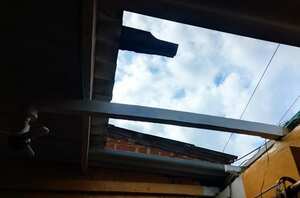 Hubo caída de árboles y varias comunidades se quedaron sin el servicio de energía.