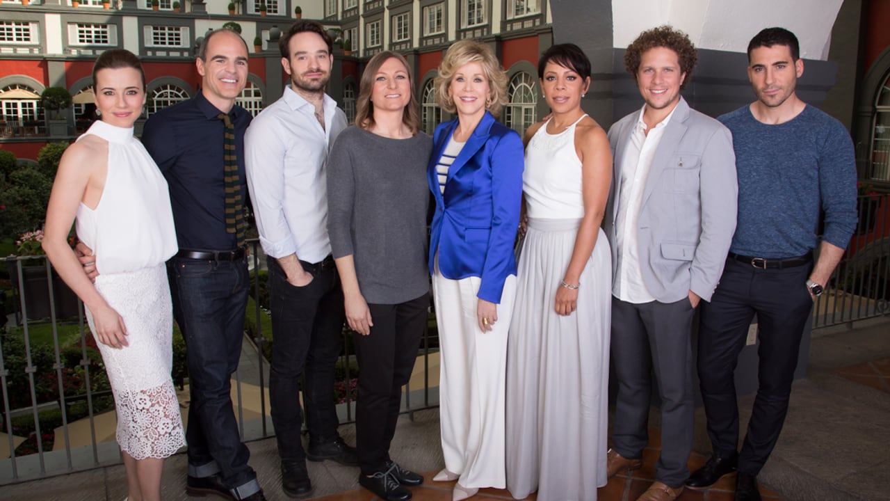 Linda Cardellini (Bloodline), Michael Kelly (House of Cards), Charlie Cox (Daredevil), Cindy Holland (VP contenidos originales Netflix), Jane Fonda (Grace & Frankie), Selenis Leyva (Orange is the New Black), Gaz Alazraki (Club de cuervos), Miguel Angel Silvestre (Sense8).