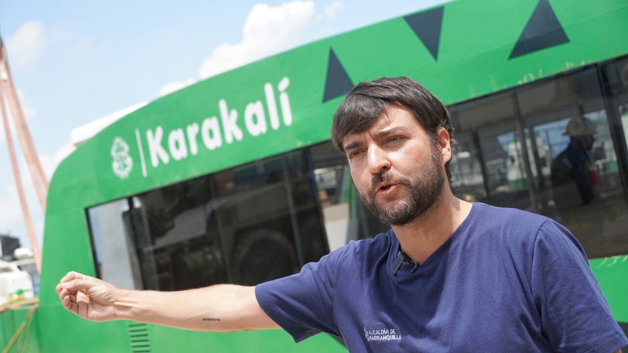 El RíoBus tendrá una altura máxima de 4.5 metros, podrá navegar a una velocidad entre 20.37 y 31.48 kilómetros por hora