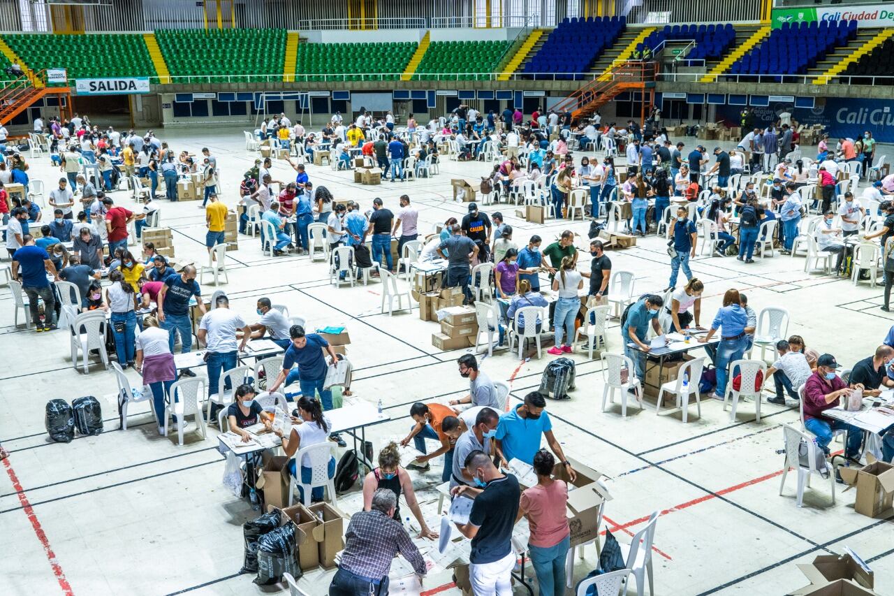 Conteo de Votos, Urnas, tarjetones