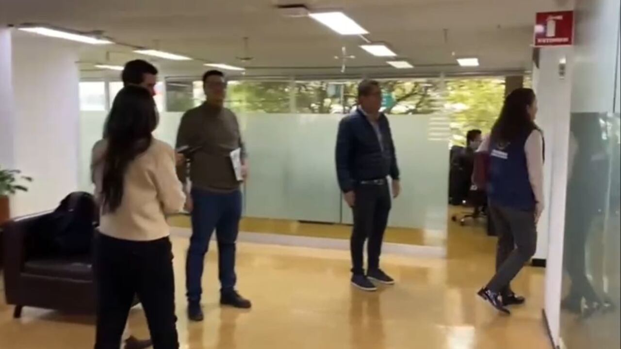 Funcionarios de la Procuraduría hacen inspección en la Agencia Nacional de Tierras.