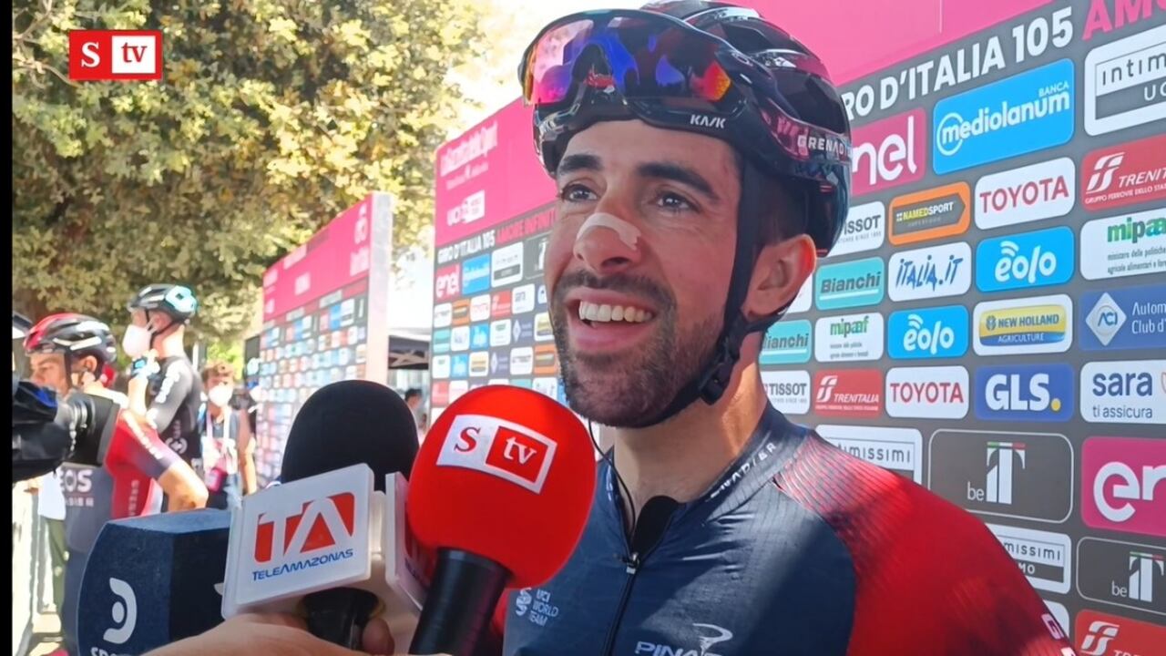 En su 4º Giro de Italia, Jonathan Castroviejo se pone al servicio de uno de los principales aspirantes a la victoria final, Richard Carapaz, ganador de la carrera en 2019. El español, de 35 años, se estrenó en la Corsa Rosa en 2014 con el equipo Movistar, cuyo líder Nairo Quintana logró una histórica victoria en Trieste después de tres semanas de carrera. Para su regreso al Giro en 2020, Castroviejo, que ahora corre para Ineos, acompañó a Tao Geoghegan Hart hasta la victoria. El año pasado, fue Egan Bernal quien se benefició del valioso apoyo de Castroviejo. El español estaba menos contento al comienzo del Giro 2022. Su líder está perfectamente situado, pero él mismo fue víctima de una fuerte caída en la séptima etapa.