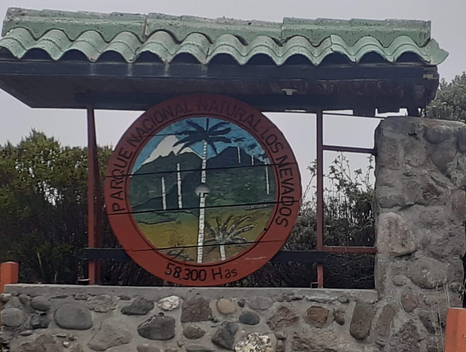 Para los lugares abiertos al público se tienen ciertas prohibiciones que deben acatar los turistas, quienes no podrán llevar mascotas ni ninguna clase de animal doméstico