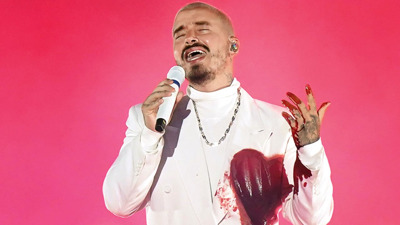 J Balvin preocupa a sus seguidores tras pedir que oraran por él