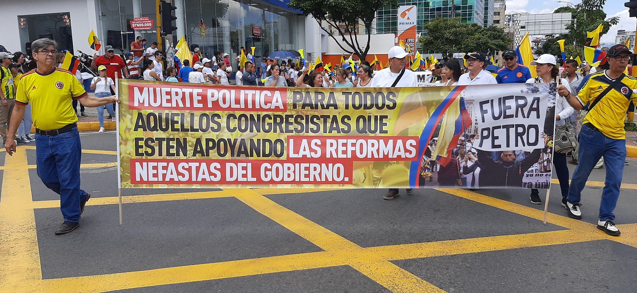 Marcha La Mayoría en Bucaramanga.