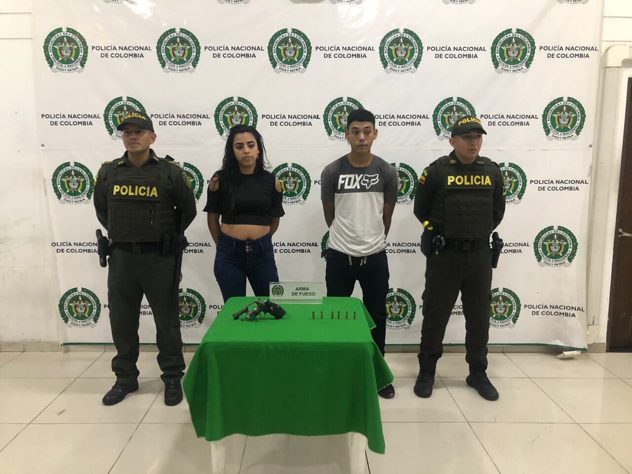 Esta pareja pretendía robar un establecimiento comercial en el Centro.