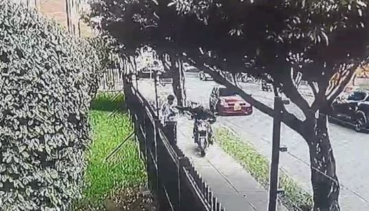 Los motoladrones están robando a los habitantes de Mazurén a cualquier hora del día