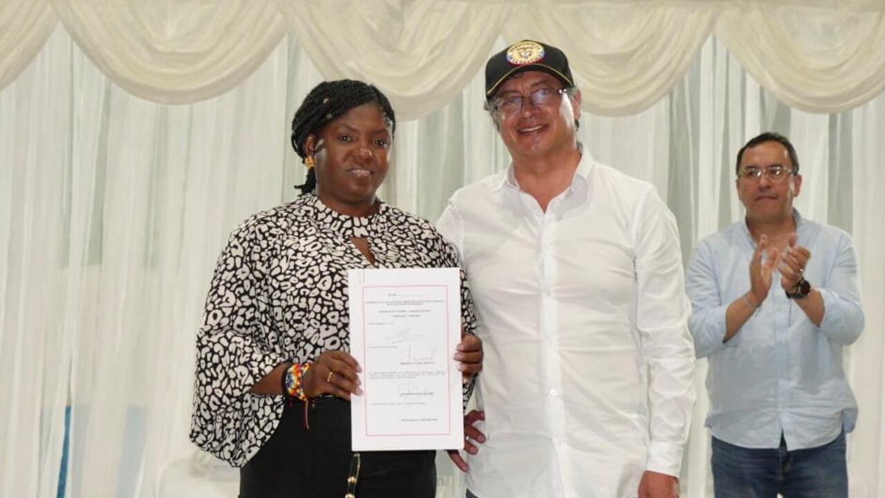 Presidente Gustavo Petro y la vicepresidenta Francia Márquez.