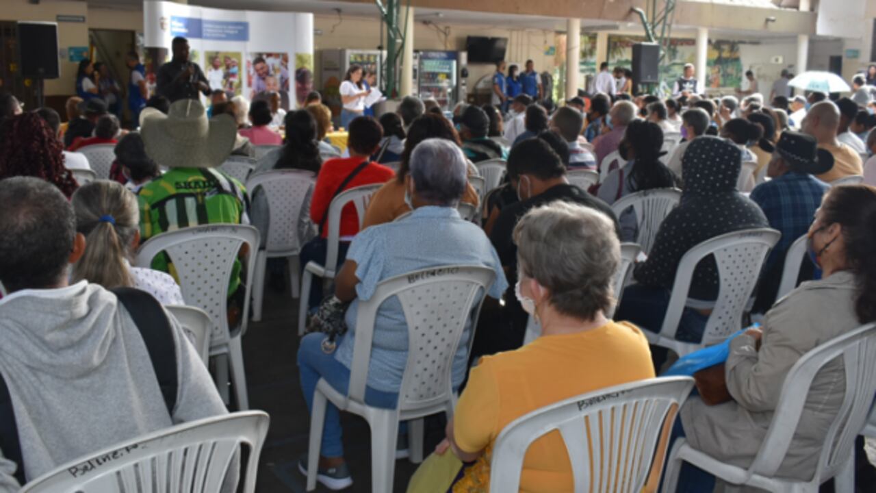 Medellín fue escenario de la jornada de indemnización a víctimas del conflicto armado más grande de este año, luego de que 1.383 personas recibieron recursos por 12.132 millones de pesos.