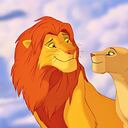 Simba y Nala representan ese amor de infancia que crece y se vuelve real una vez los dos se reencuentran como adultos. Por otro lado, el Rey León supone un claro defensor de la idea de que el sexo en la primera cita es compatible con una relación amorosa duradera en el tiempo, y si no, vuelvan a visionar la película, esta vez con ojos de adulto. Más detalles: acudan a la escena en la que ambos se vuelven a encontrar tras años separados; más exactamente cuando llega la noche y Elton John canta el tema ‘Can you feel the love tonight’. Foto: Facebook oficial.