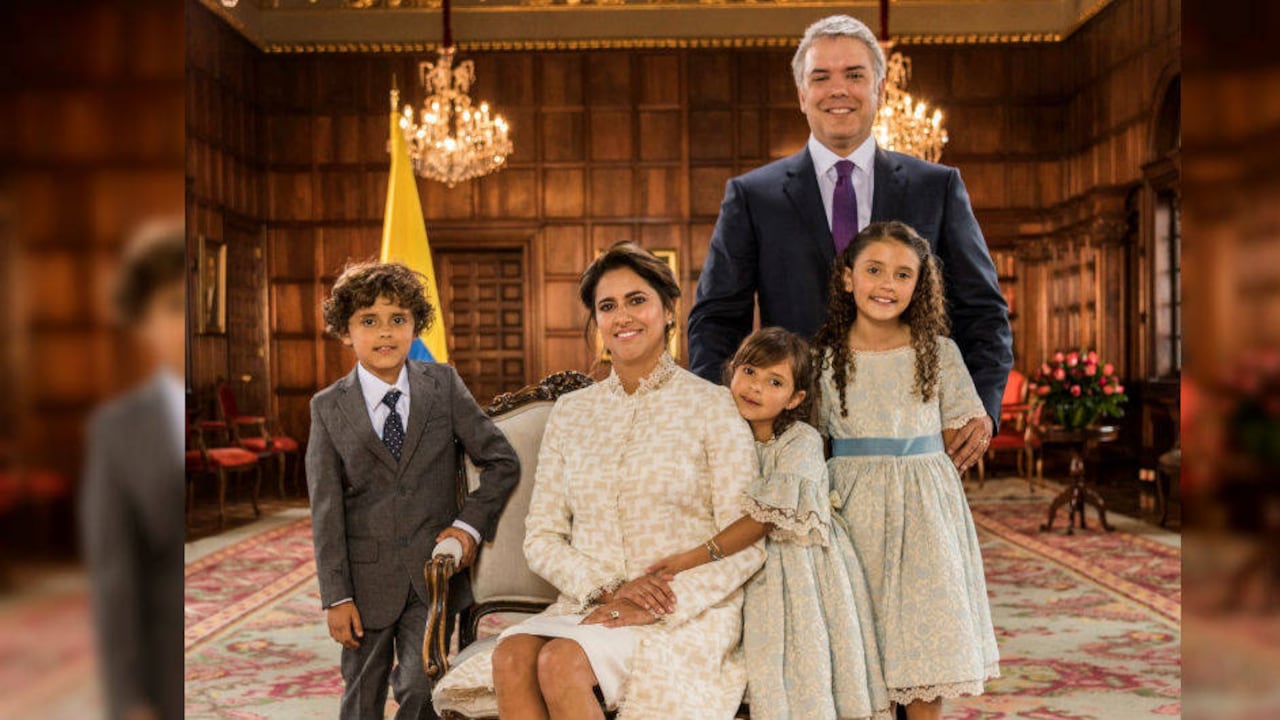 El día en que el presidente Iván Duque llegó a la Casa de Nariño junto a su esposa y sus hijos.