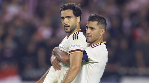 Mikel Merino con Rodri