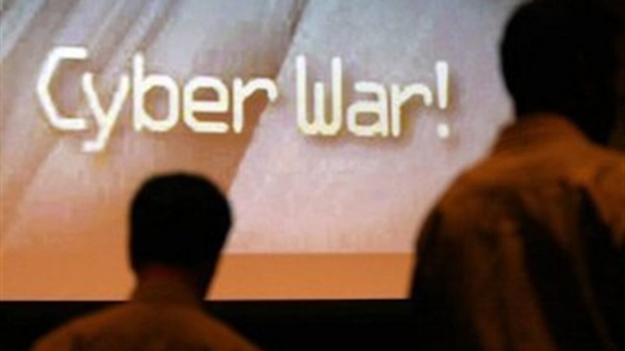 El reciente descubrimiento del virus informático "Flame" el 30 de mayo de 2012, que funciona desde hace varios años y cuyo potencial destructivo sería inigualable, confirma los temores de los expertos de que el mundo enfrenta una nueva etapa en la guerra cibernética.