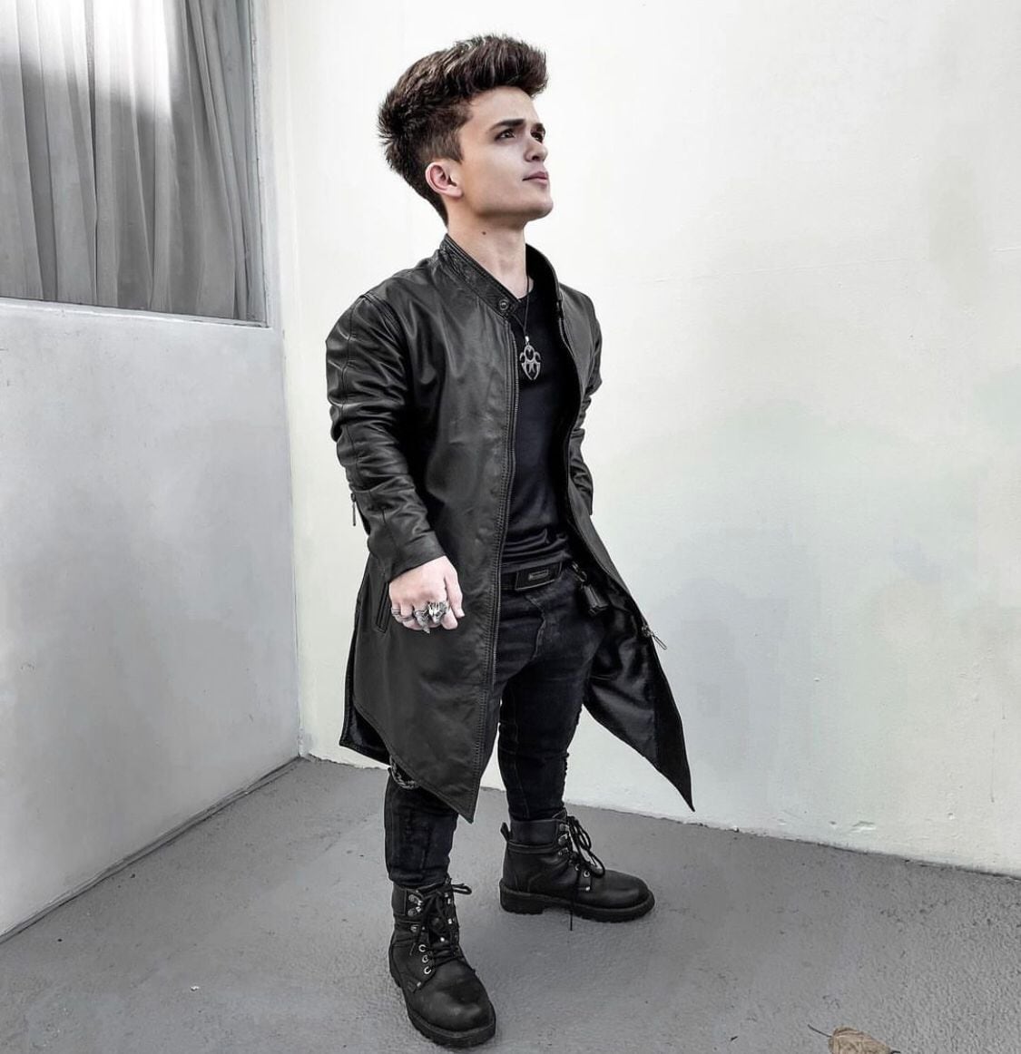 Seguidores del imitador de Alex Campos muestran su descontento tras no clasificar en 'Yo me llamo'