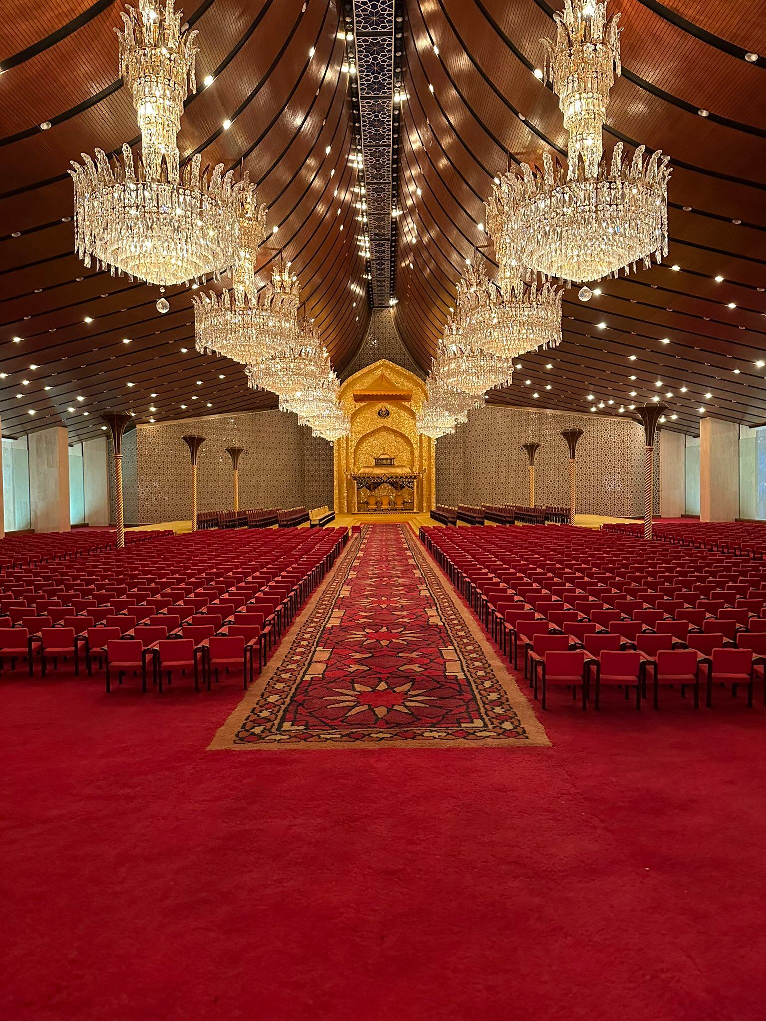 Este palacio es el más grande del mundo según la organización Guinness World Record.