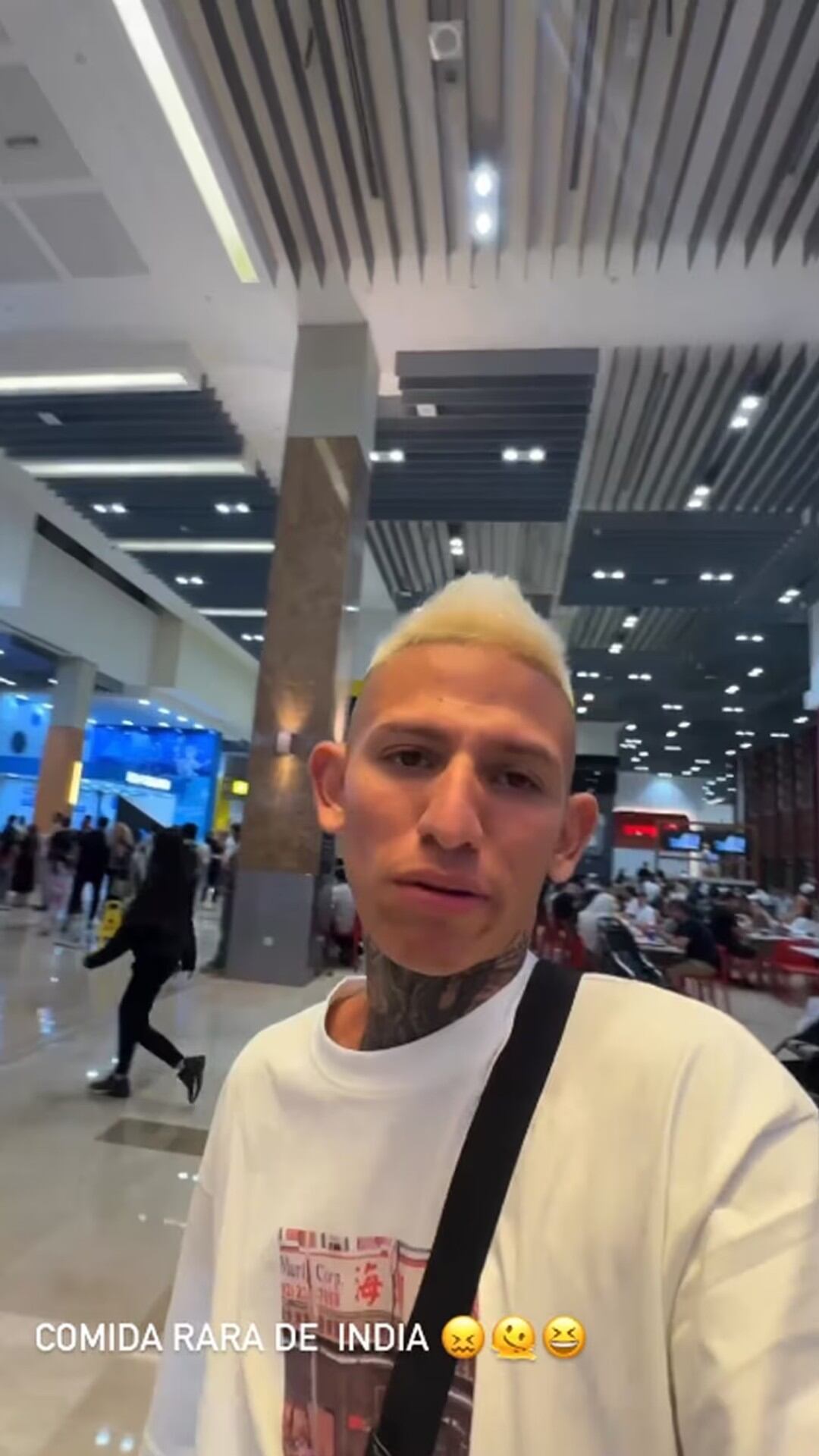 'La Liendra' en un lujoso centro comercial de Dubái.