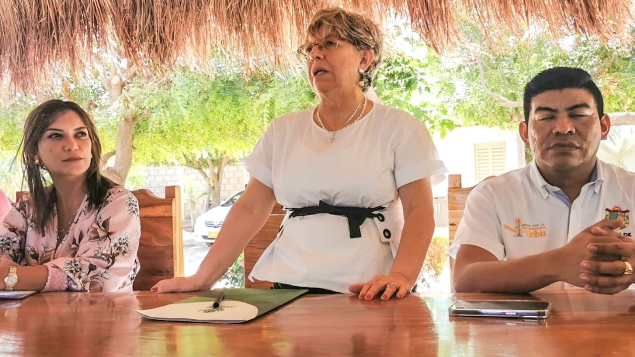 La directora general del ICBF, Concepción Baracaldo, anunció la creción de un nuevo centro zonal en Uribia, La Guajira.