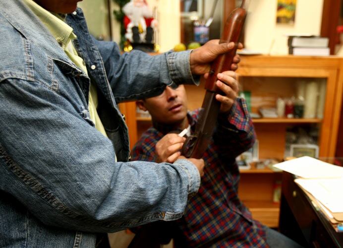 Algunos testigos de lo ocurrido indican que el atacante utilizó un arma semiautomática. Imagen de referencia.