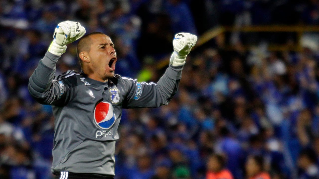 16-12-2012. Bogotá. En el estadio Nemesio Camacho El Campín, Millonarios se coronó como el nuevo campeón de la Liga Postobón II 2012 tras vencer a Medellín. En la foto: Luis Delgado. (Colprensa Mauricio Alvarado)