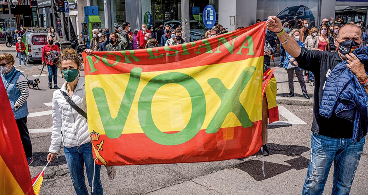   El partido Vox, en España, es uno de los máximos exponentes de la extrema derecha en Europa y sería la inspiración del partido de Cabal.