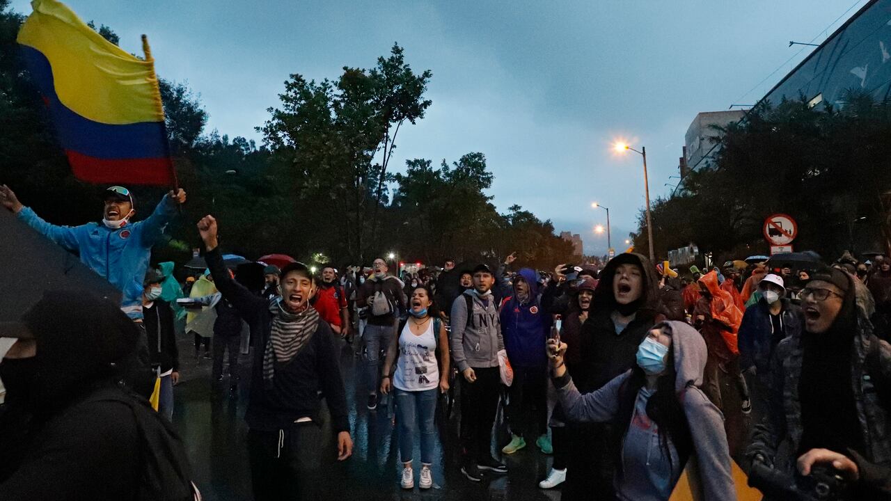 Paro nacional: En casi un mes se han realizado 1.908 marchas y 2.499 bloqueos, según Policía