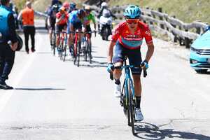 El colombiano sumó su primera alegría en el Tour de los Alpes.